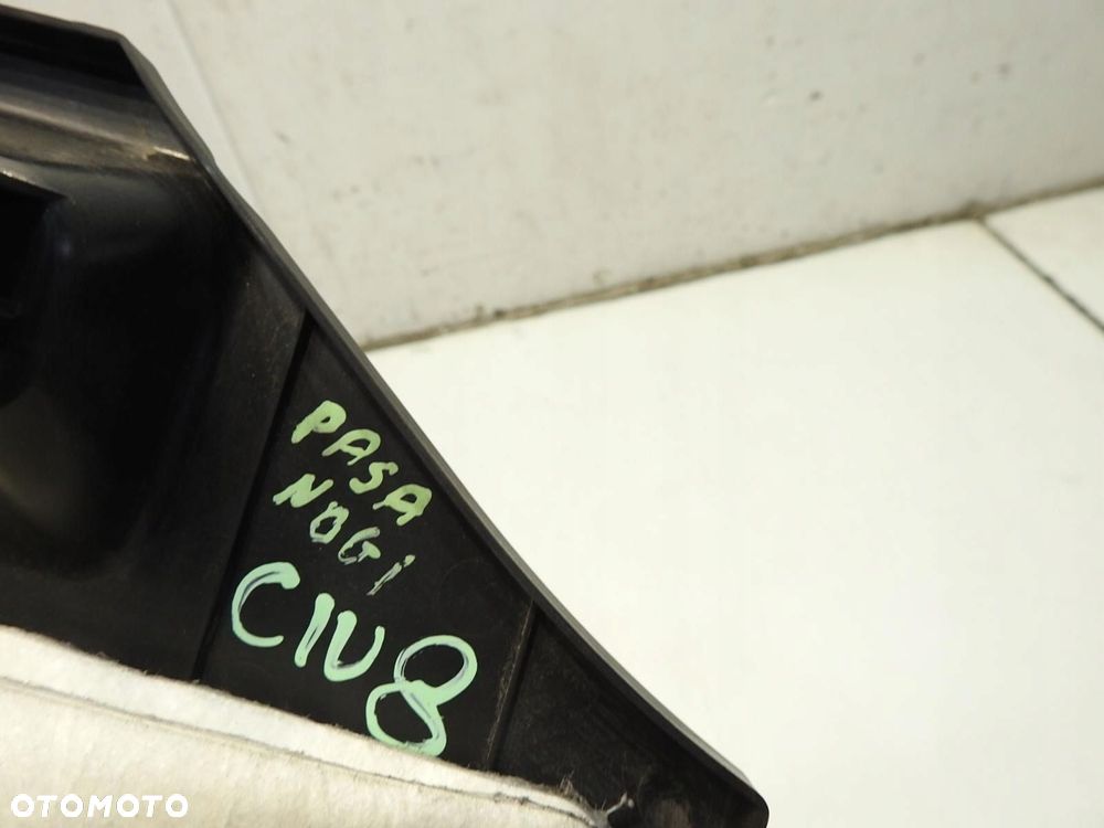 OSŁONA KONSOLI PRAWA HONDA CIVIC VIII 77345-SMJ-G010-21 - 2