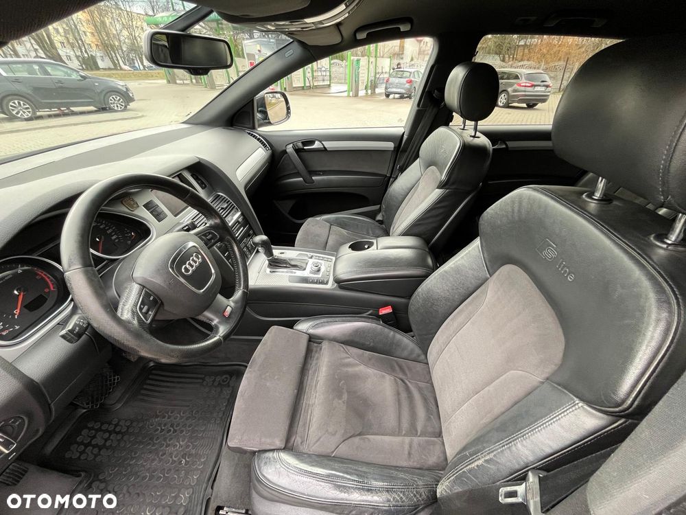 Audi Q7 3.0 TDI DPF Quattro Tiptronic - 32