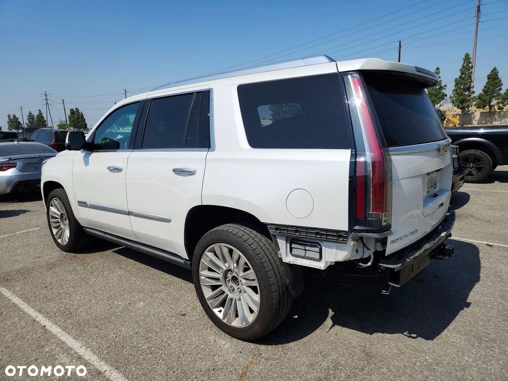 Cadillac Escalade 6.2 V8 Platinum - 3