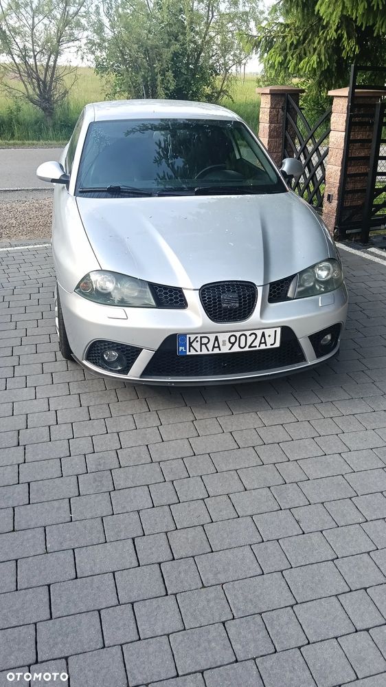 Seat Ibiza 1.4 16V Signo - 1