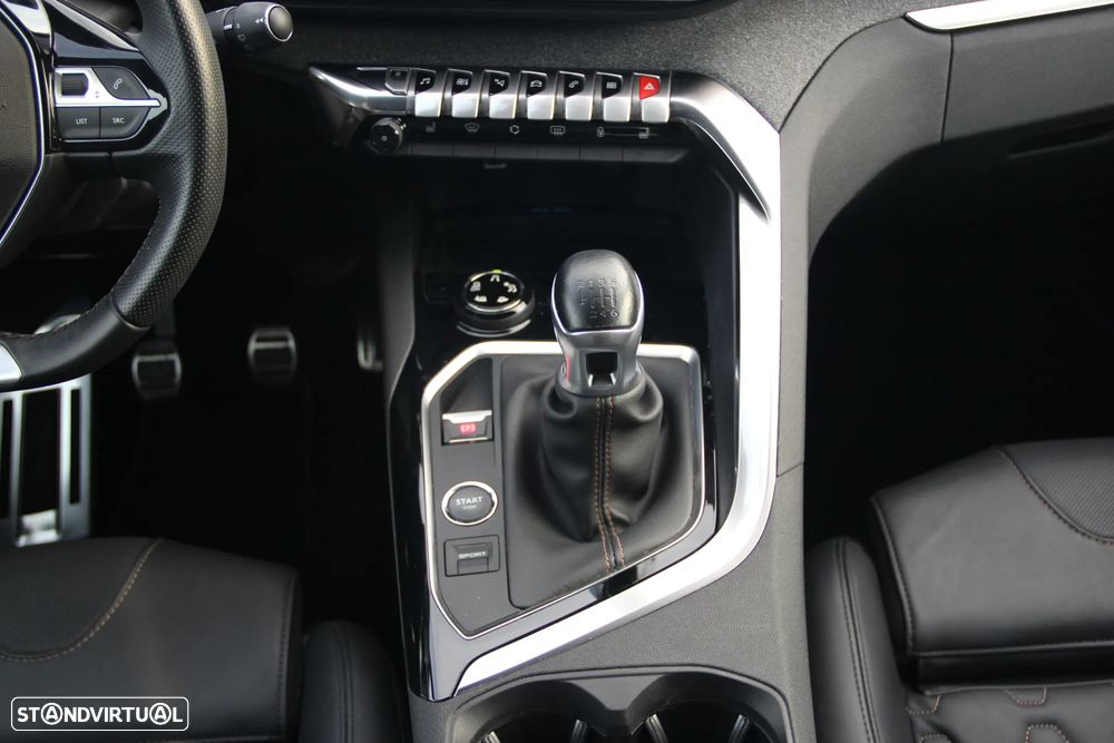 Peugeot 3008 1.2 PureTech GT Line - 14