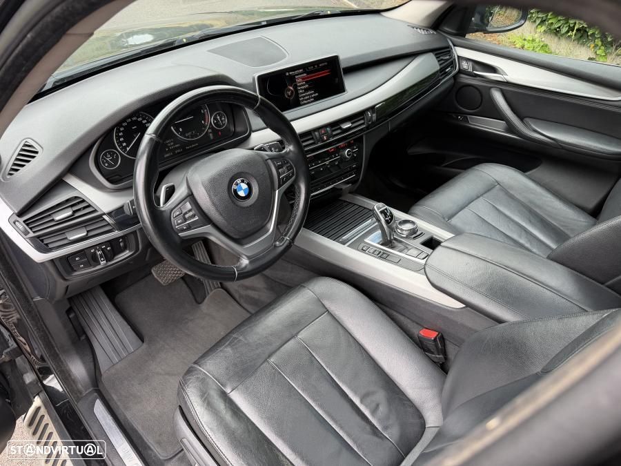 BMW X5 25 d sDrive Comfort 7L - 8