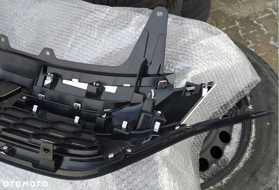 NOWY Grill Atrapa Honda CR-V CRV IV 15-18 - 5
