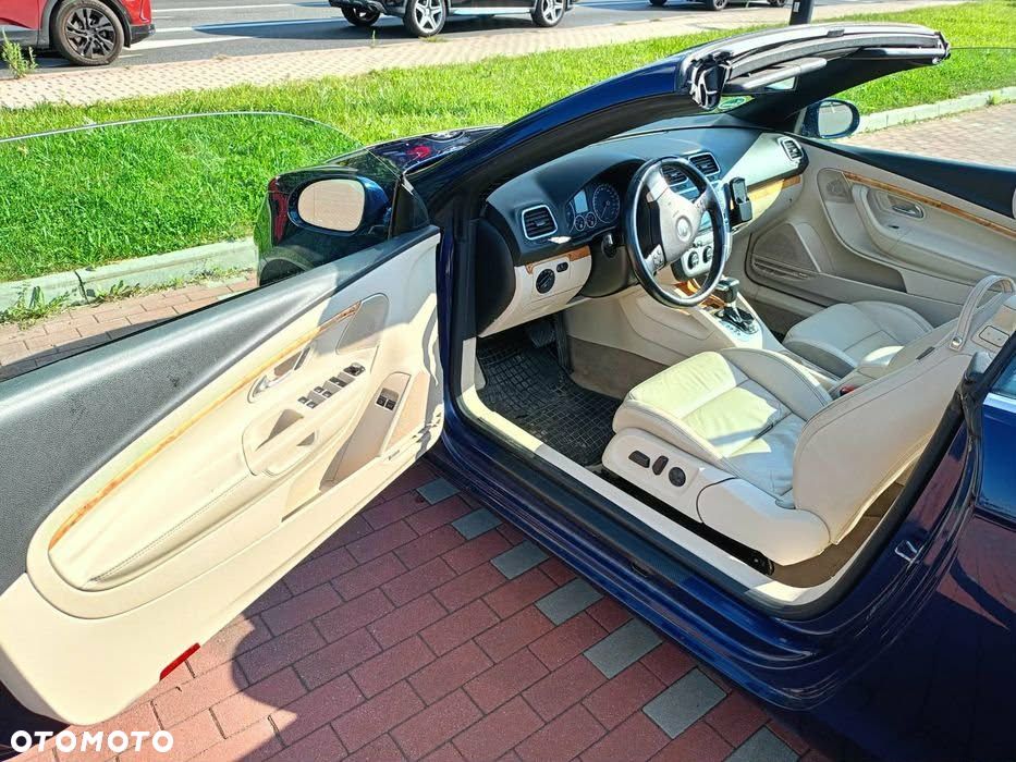Volkswagen Eos - 5