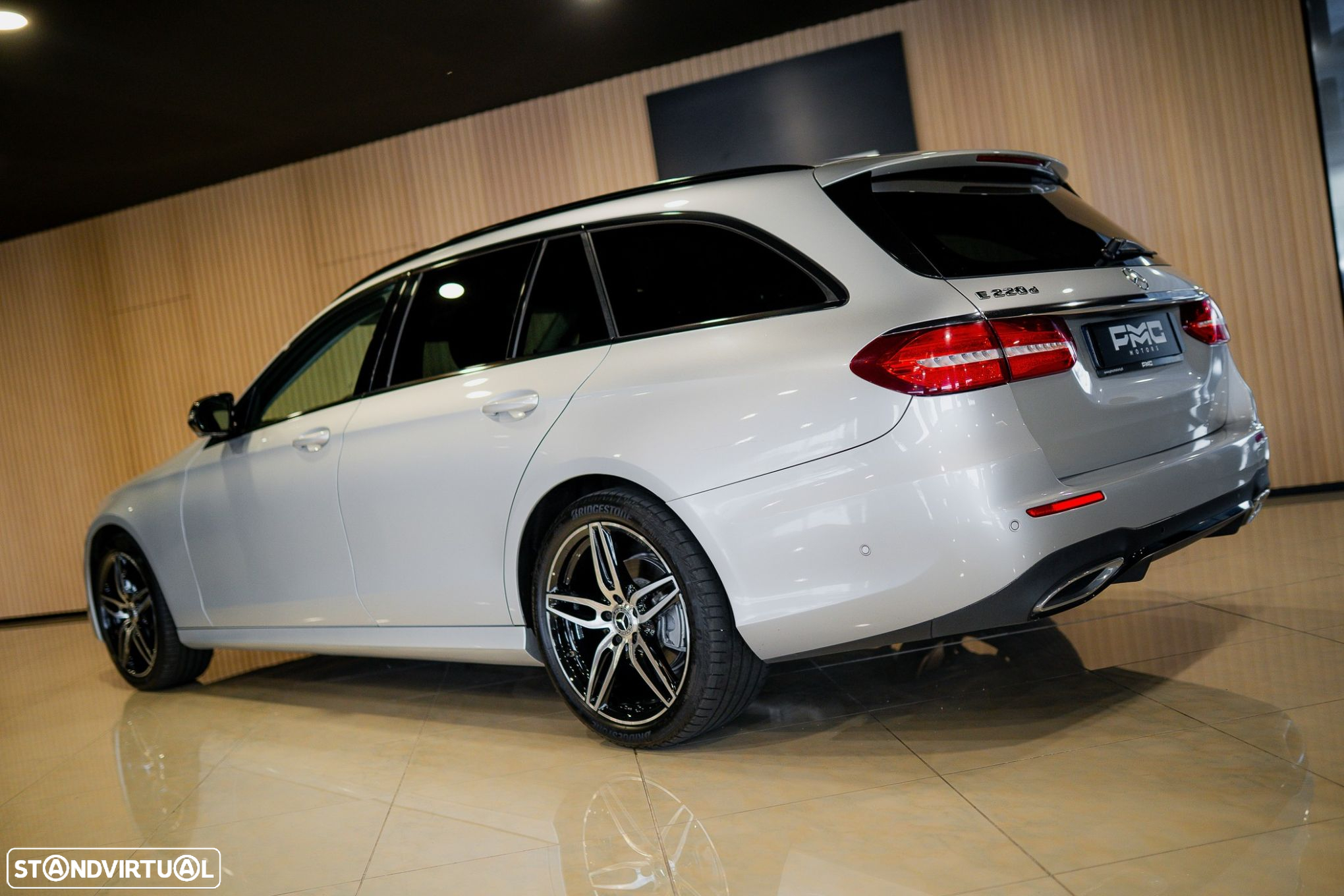 Mercedes-Benz E 220 d AMG - 22