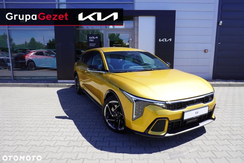 Kia K4 - 1