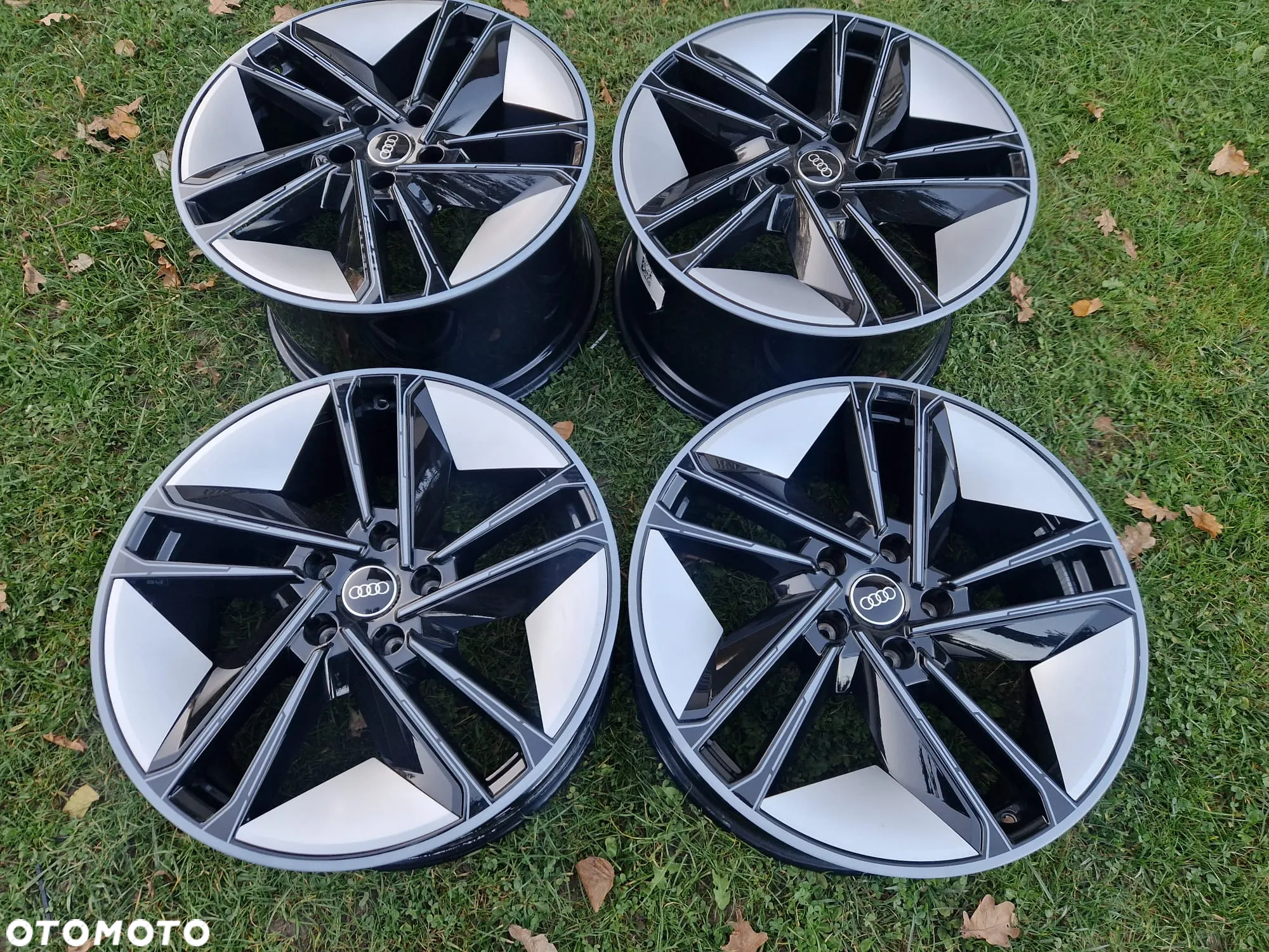 Felgi Audi E-tron GT 21'' OEM NOWE - 2