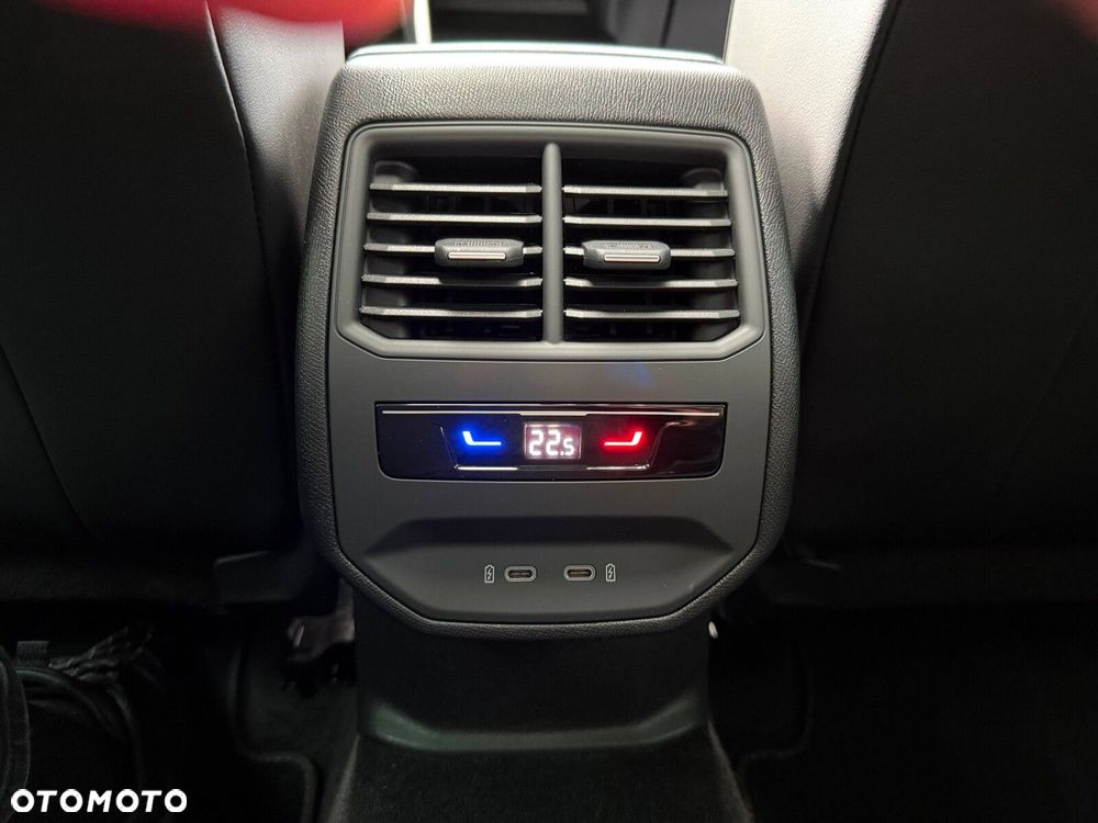 Cupra Leon 2.0 TSI DSG - 39