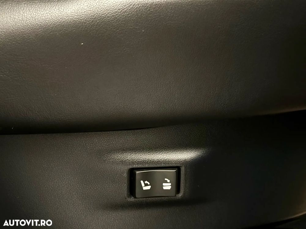 Lexus Seria NX 300h AWD Luxury - 39