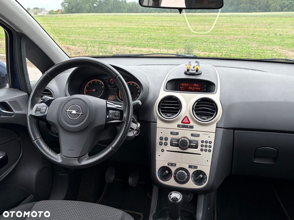 Opel Corsa 1.2 16V Enjoy - 14