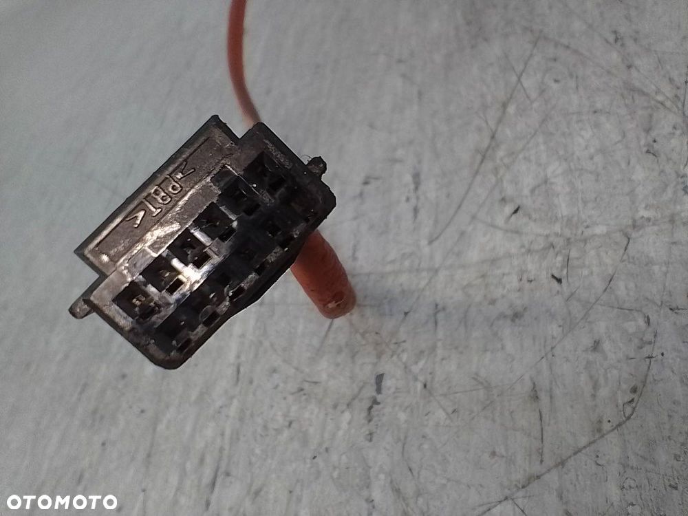 LUSTERKO PRAWE RENAULT MODUS E20103022 - 2