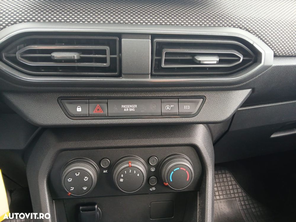 Dacia Logan TCe 90 CVT Comfort - 12