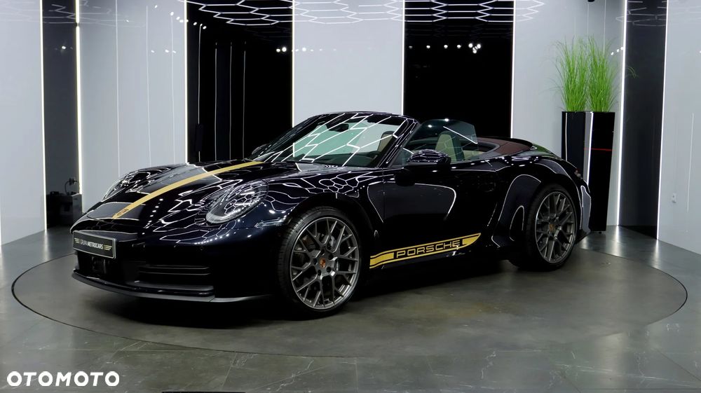 Porsche 911 Carrera Cabrio - 2