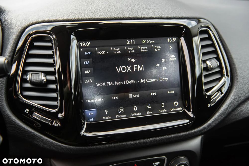 Jeep Compass 1.4 TMair Night Eagle FWD S&S - 21