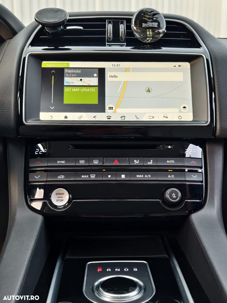 Jaguar F-Pace 25d AWD Prestige - 15