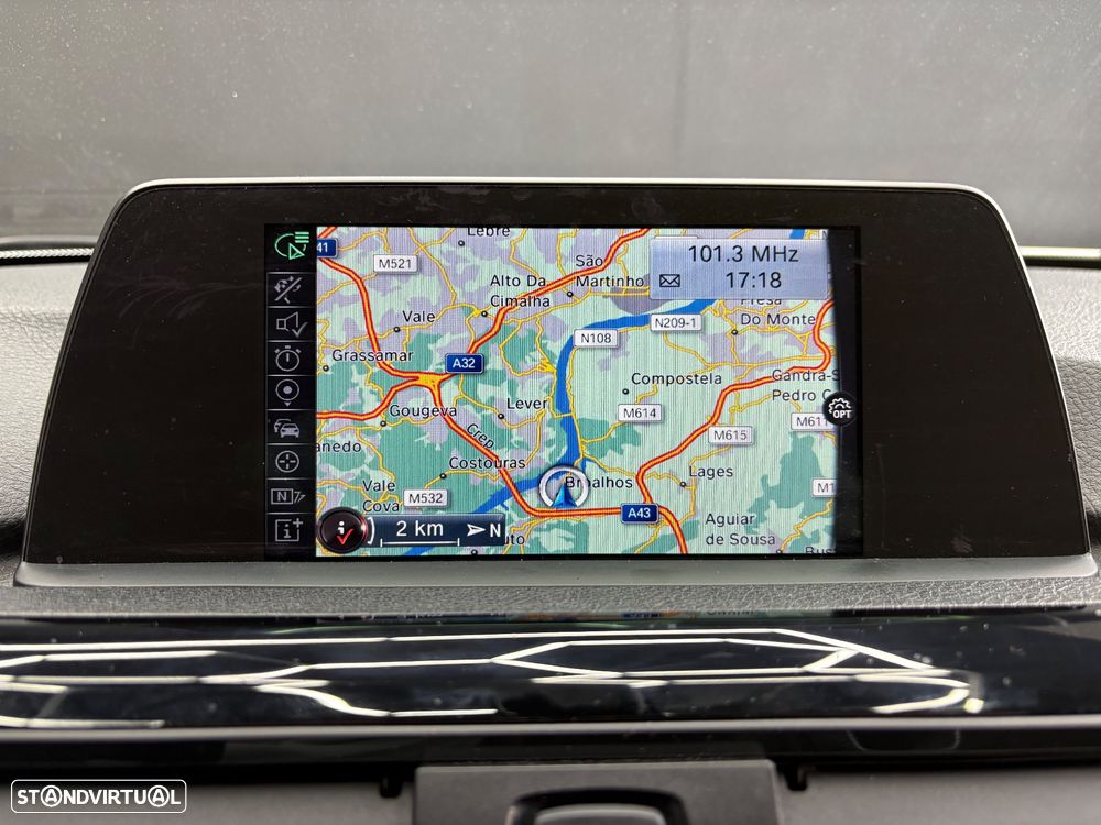 BMW 318 d Aut. Blue Performance Sport Line - 47