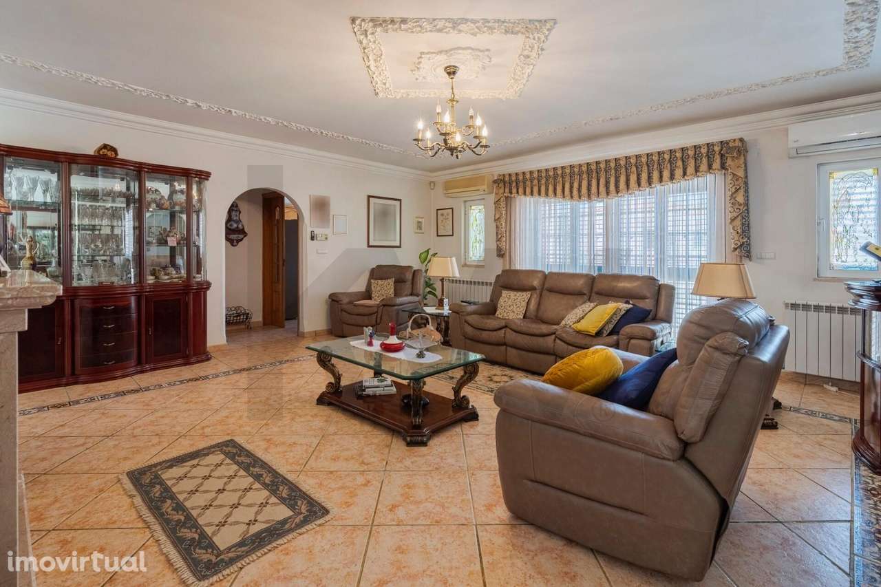 Monte Elvira – 2 Moradias, 7 Arrendadas e 2 Hectares de Oportunidade e - Grande imagem: 4/53