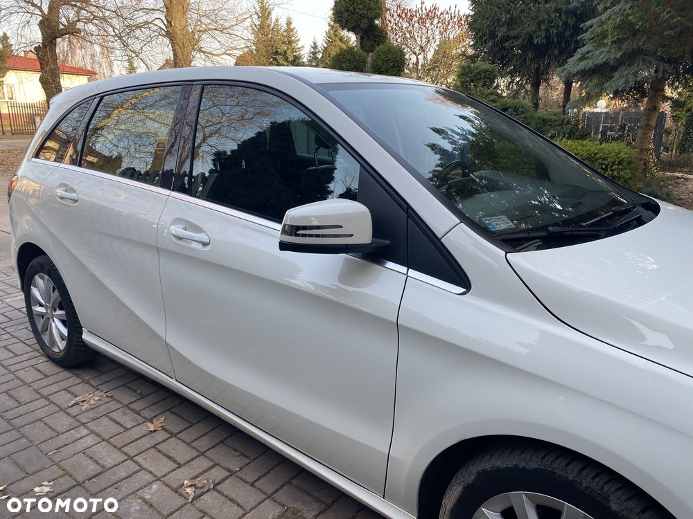Mercedes-Benz Klasa B 180 (CDI) d 7G-DCT AMG Line - 2