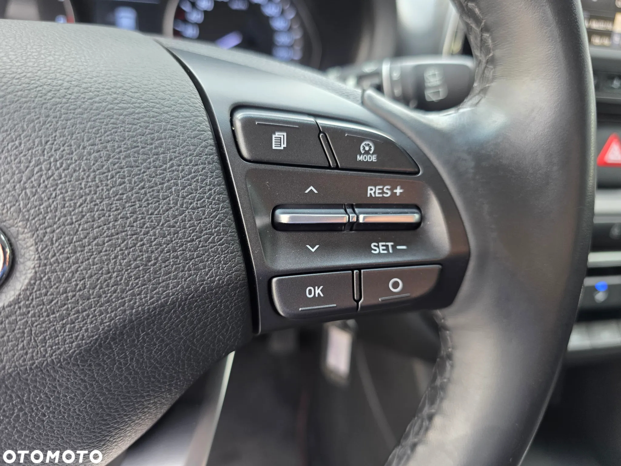 Hyundai i30 1.6 D Comfort - 24