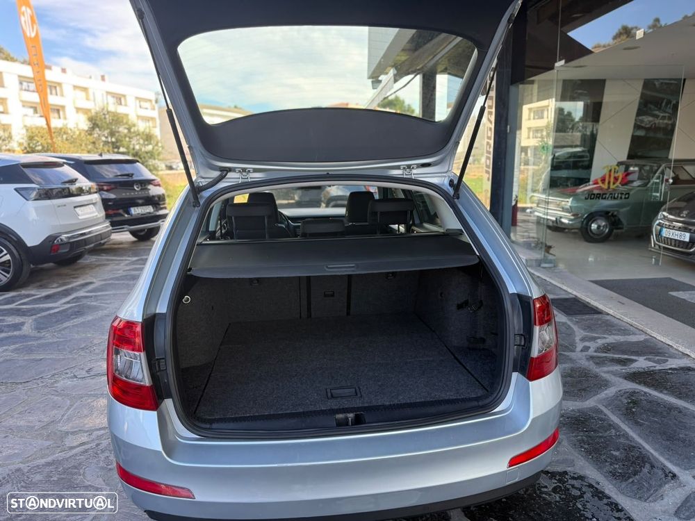Skoda Octavia Break 1.6 TDi Active - 6