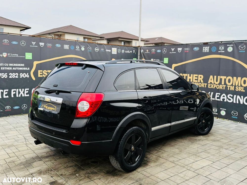 Chevrolet Captiva 2.0 4WD 7 Sitzer Automatik LT Exclusive - 3