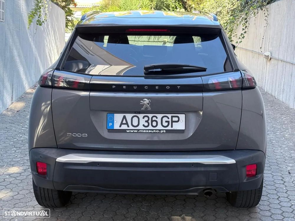 Peugeot 2008 1.2 PureTech Allure - 6