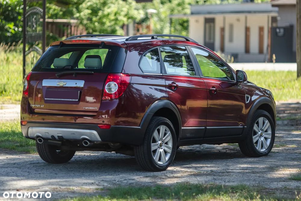 Chevrolet Captiva 2.0 4WD 7 Sitzer LT - 7