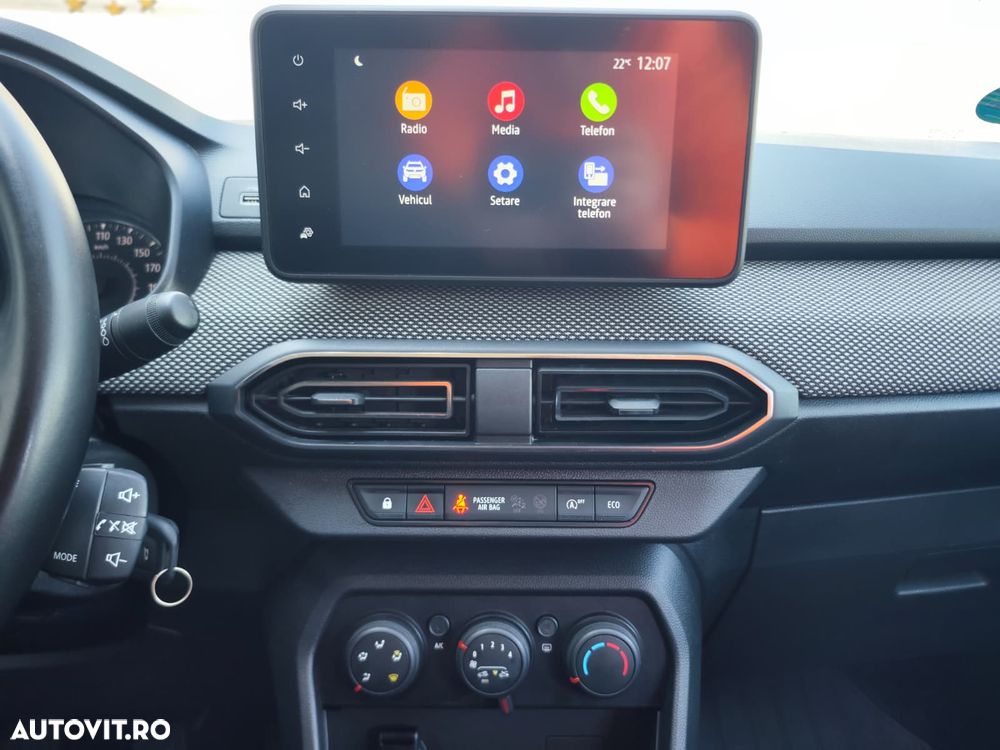 Dacia Logan TCe 90 MT6 Prestige - 21