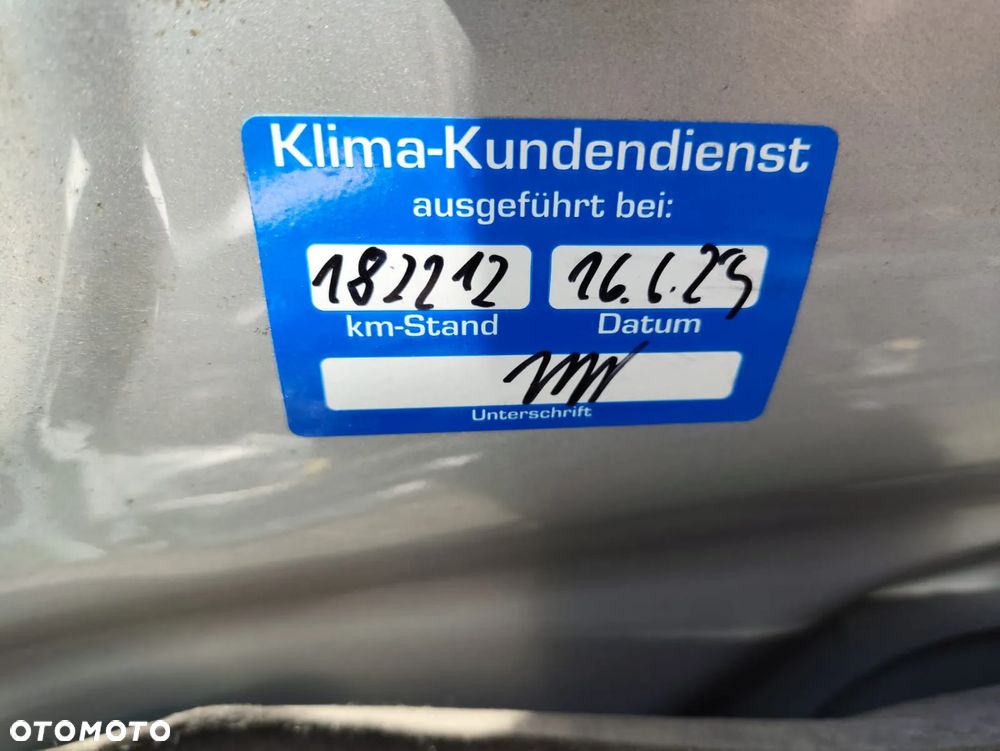 Mercedes-Benz CLA 180 - 25
