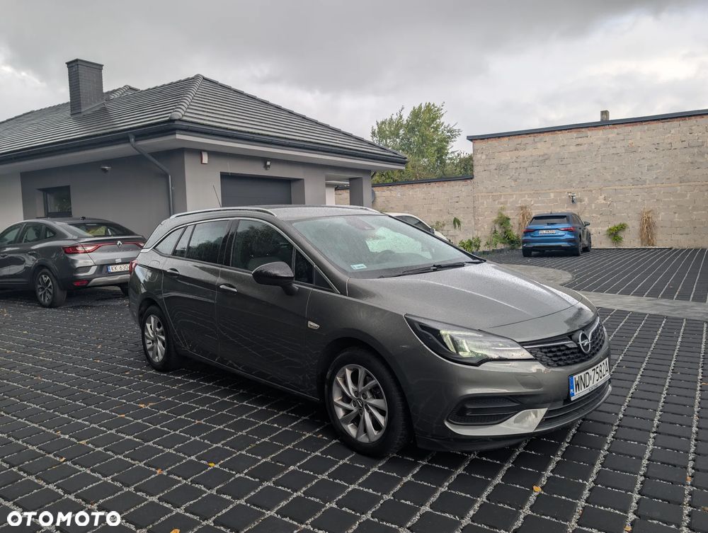 Opel Astra V 1.2 T Elegance S&S - 1