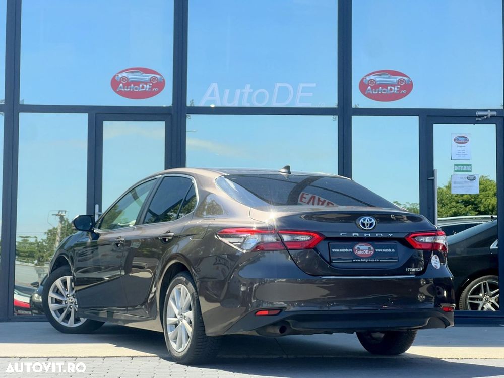 TOYOTA Camry 2021 — imagine 3