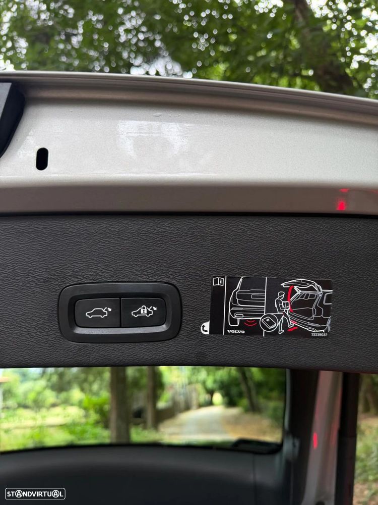 Volvo C40 Recharge Twin Motor Core - 35
