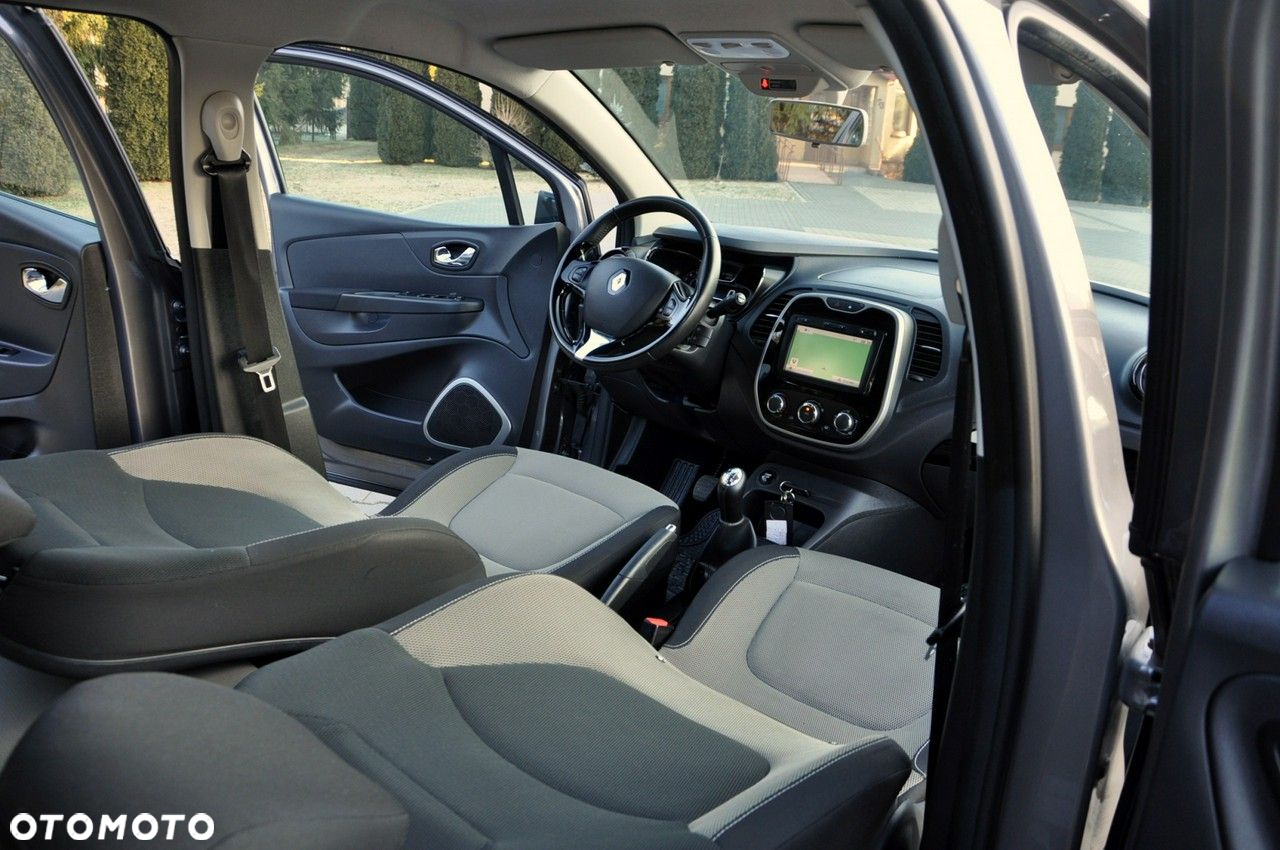 Renault Captur - 24