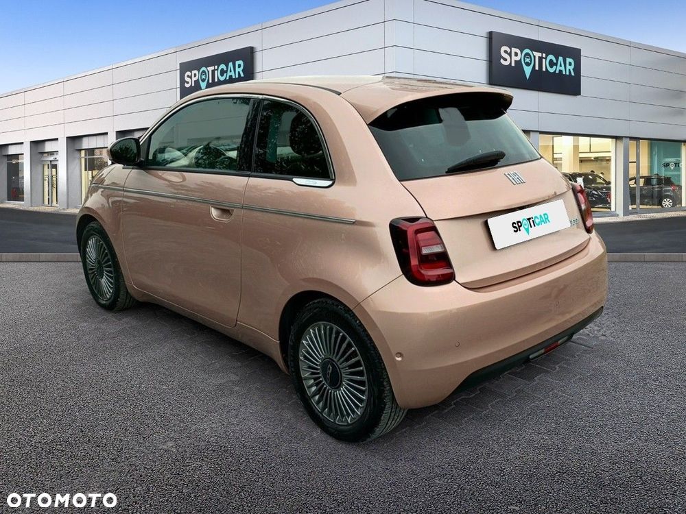 Fiat 500e - 8