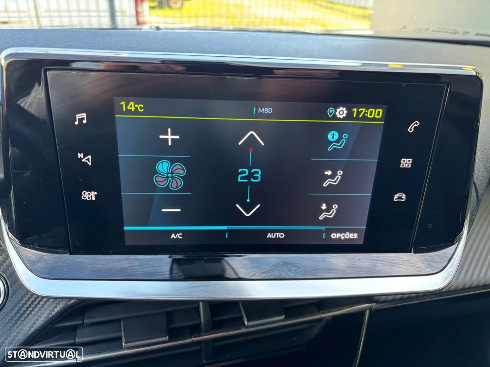 Peugeot e-2008 50 kWh Allure Pack - 23