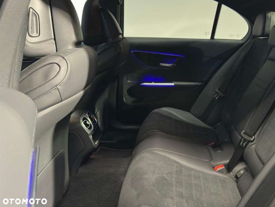 Mercedes-Benz Klasa C - 14