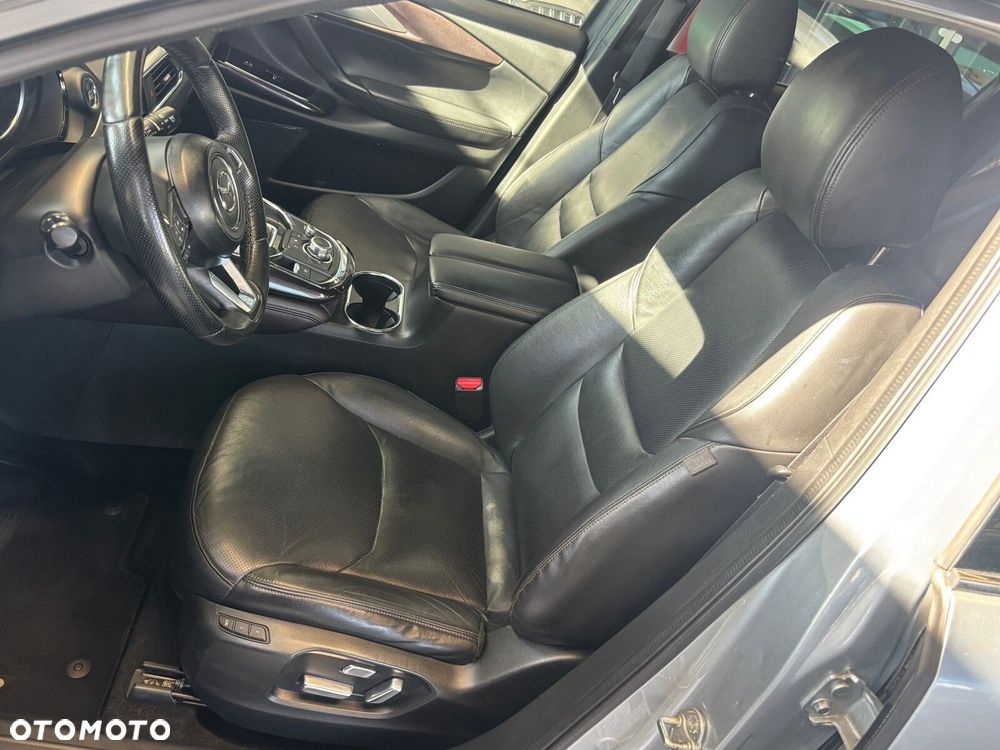 Mazda CX-9 - 9