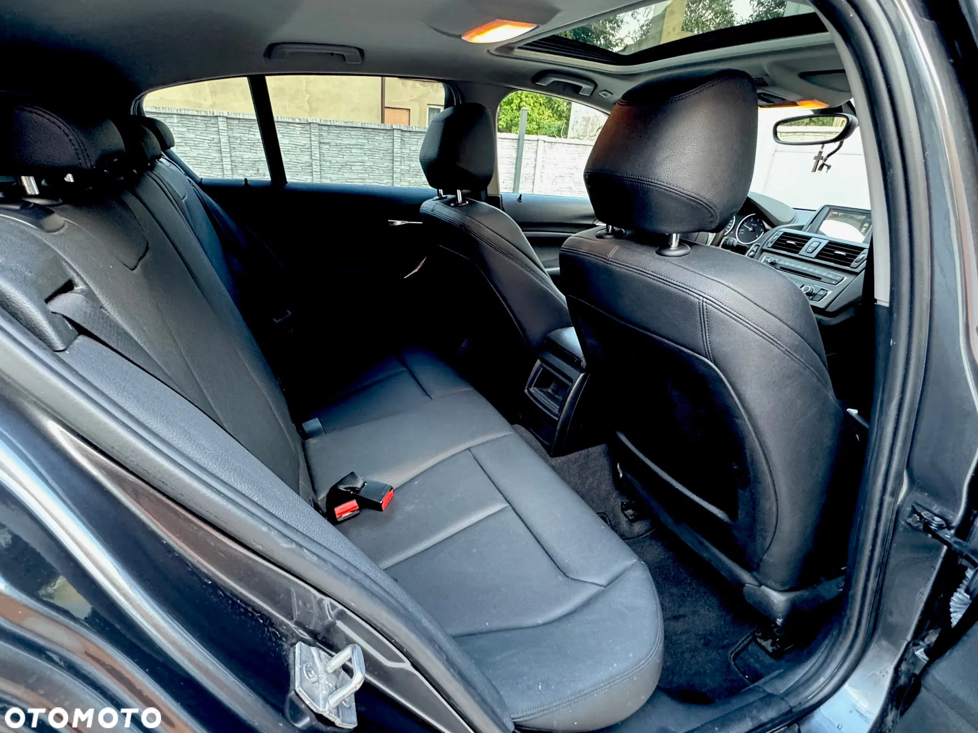 BMW Seria 1 118d Sport Line - 24