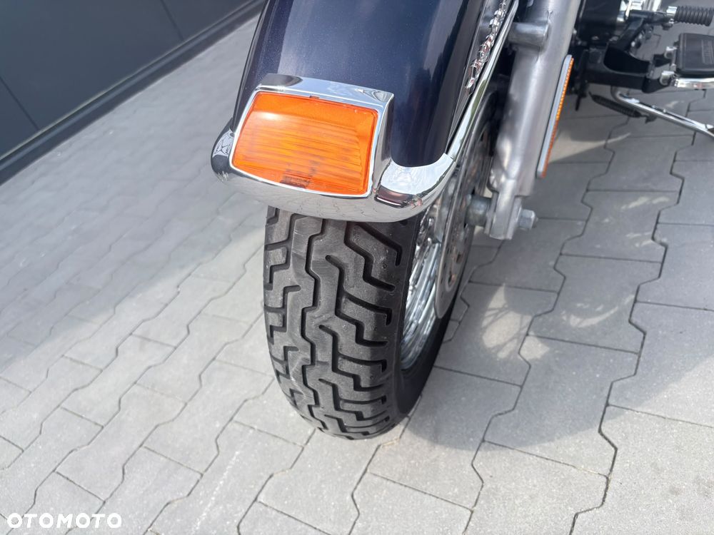 Harley-Davidson Softail Heritage Classic - 16