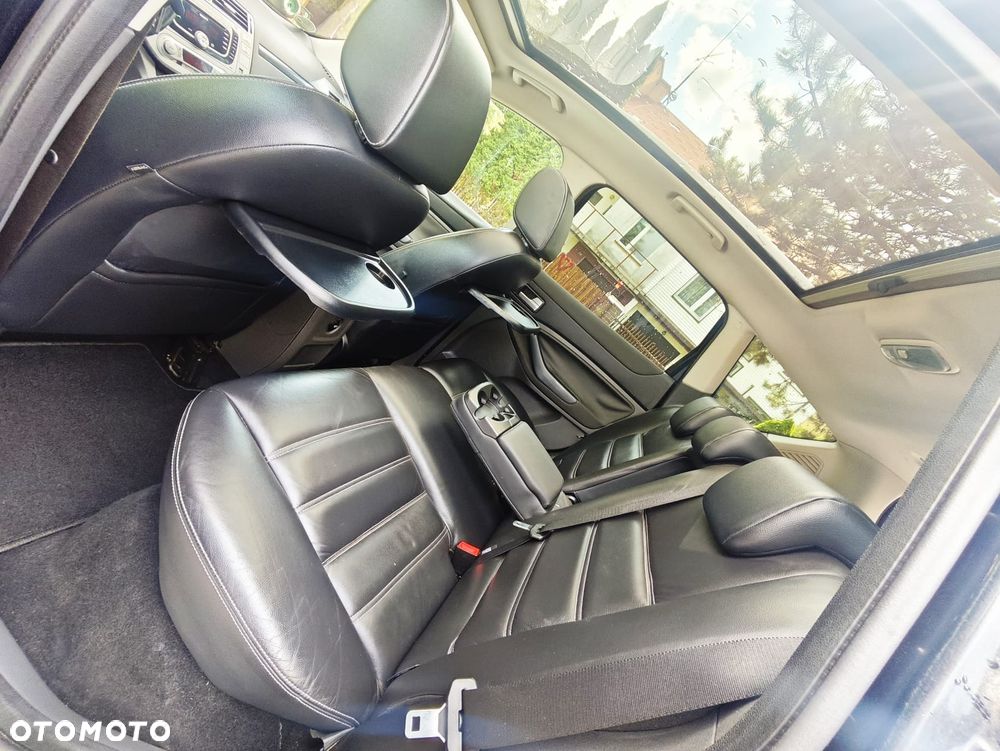 Ford Kuga 2.0 TDCi 4x4 Titanium - 22