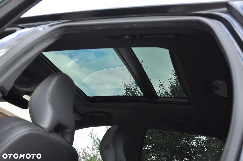 Volvo XC 60 D4 AWD R-Design Summum - 37