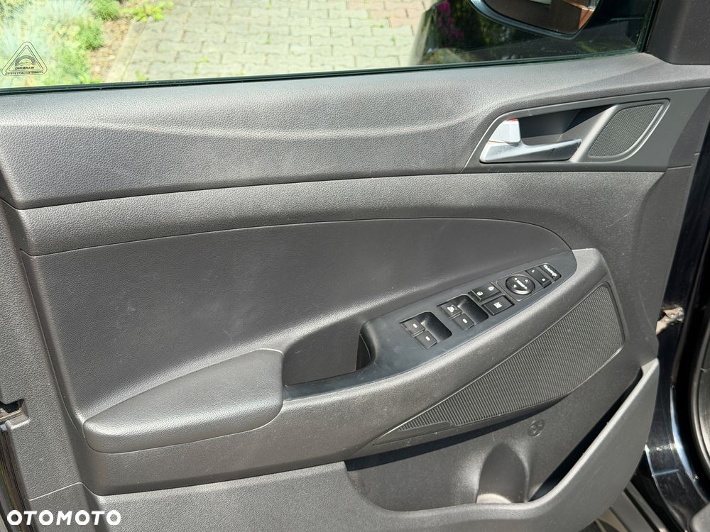 Hyundai Tucson 1.6 Turbo 2WD Style - 32