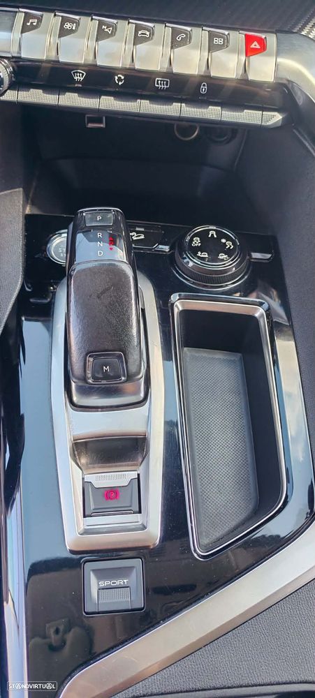 Peugeot 5008 1.5 BlueHDi Allure EAT8 - 7
