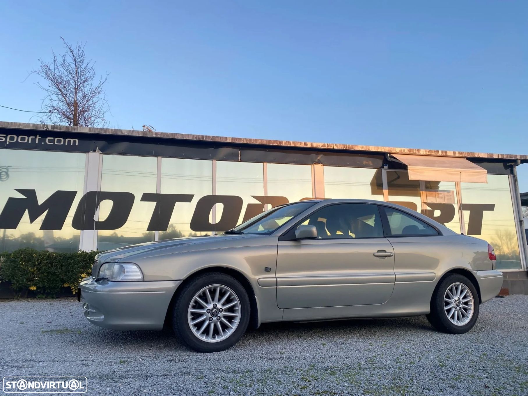 Volvo C70 Coupé 2.0 LT - 1