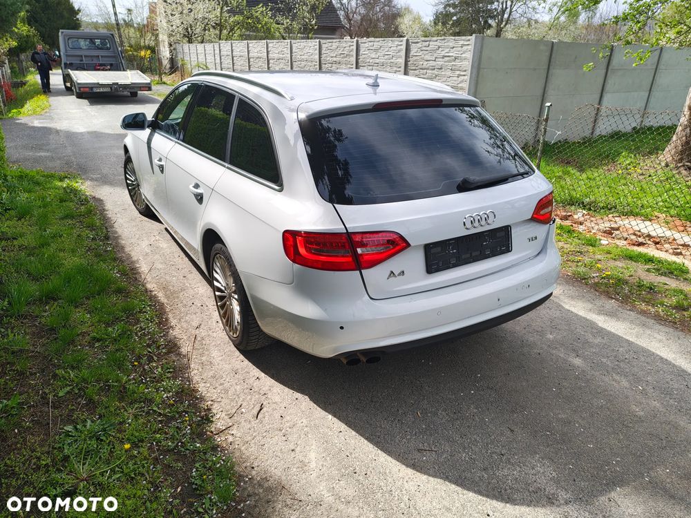 Audi A4 Avant 2.0 TDI 120g DPF Attraction - 5