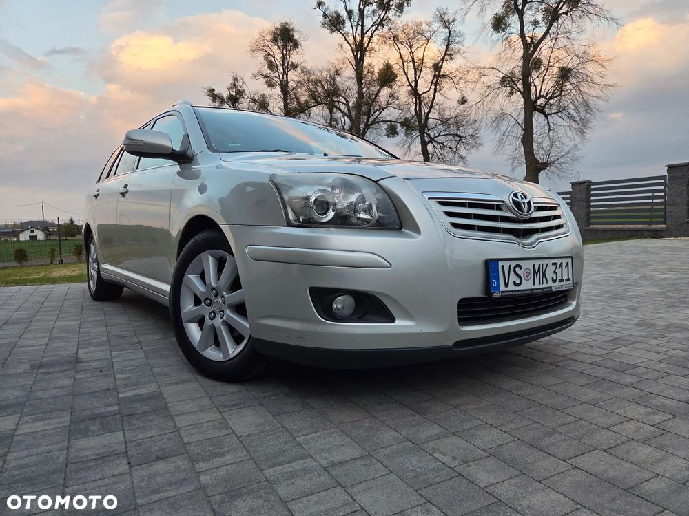 Toyota Avensis 1.8 VVT-i Edition - 4