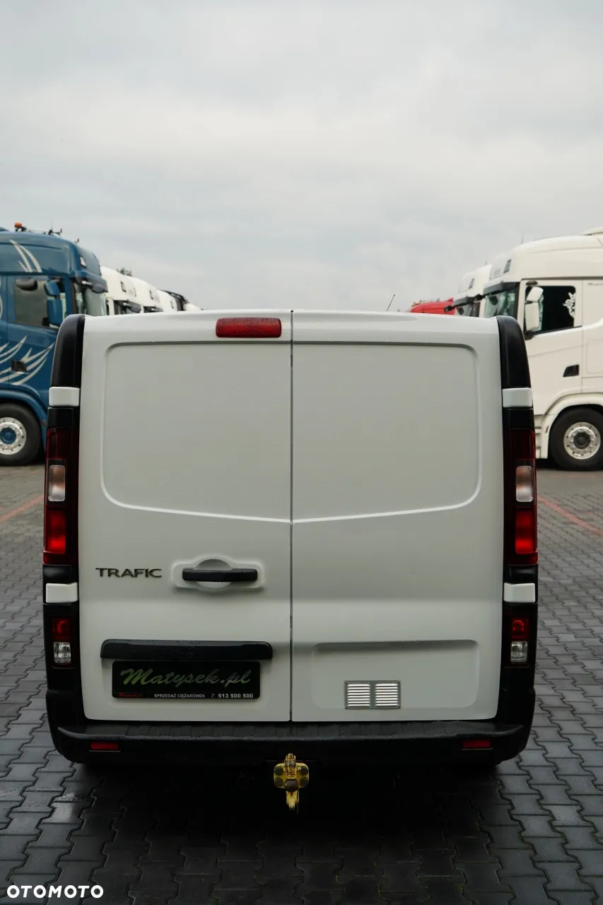 Renault TRAFIC / BLASZAK / ZABUDOWA WARSZTATOWA / MANUAL / SPROWADZONY / PO KONTRAKCIE SERWISOWYM - 12