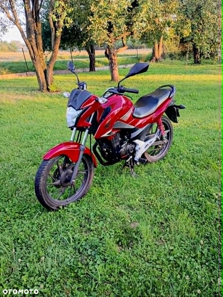 Honda CBF - 2