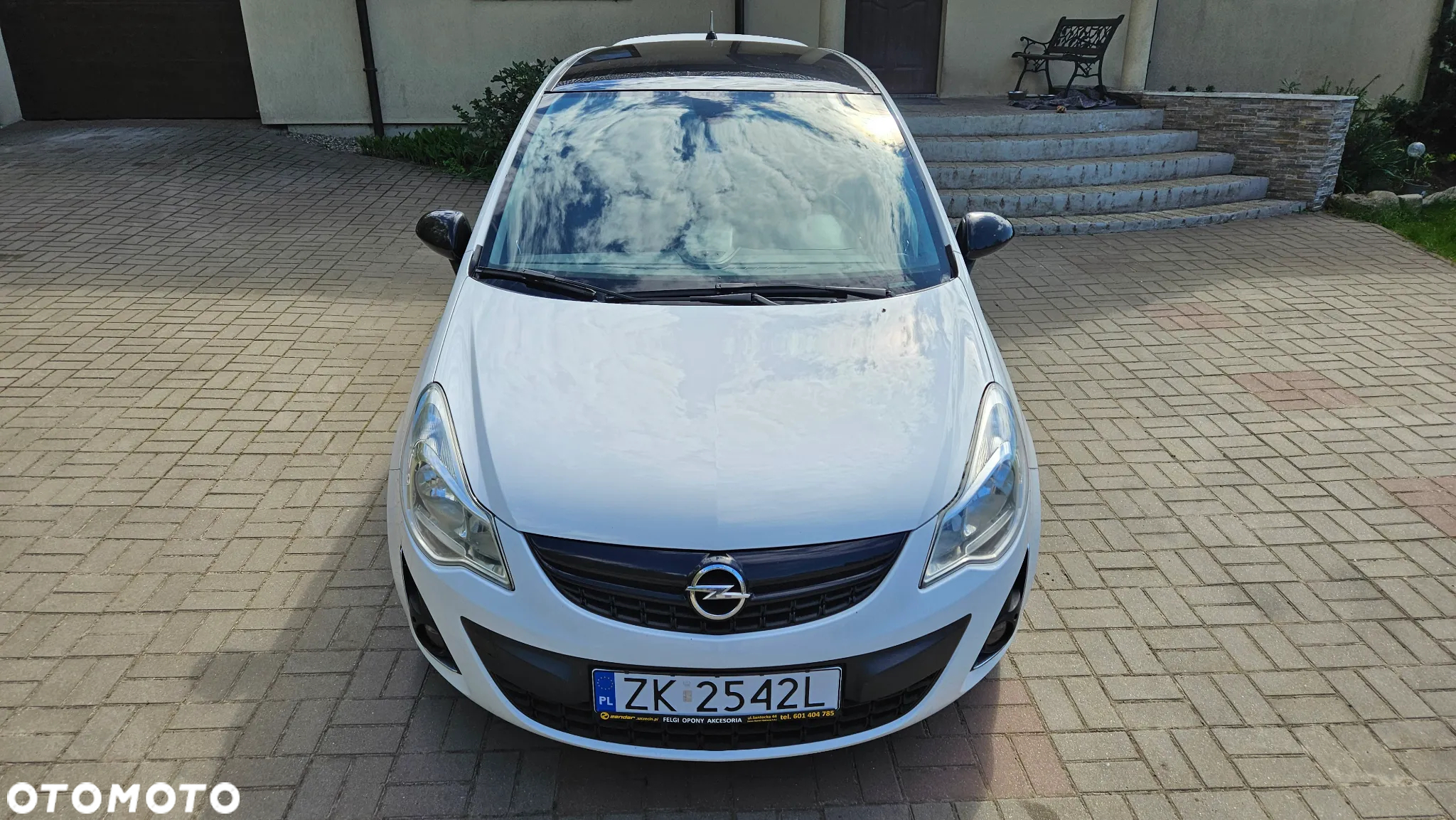 Opel Corsa 1.4 16V Sport - 17