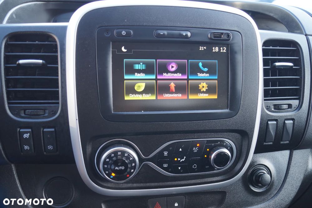 Renault Trafic - 17